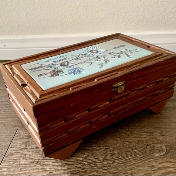 Vintage Wooden Jewelry Box With Ceramic Tile 4.5/6/10” - Picture 11 of 16